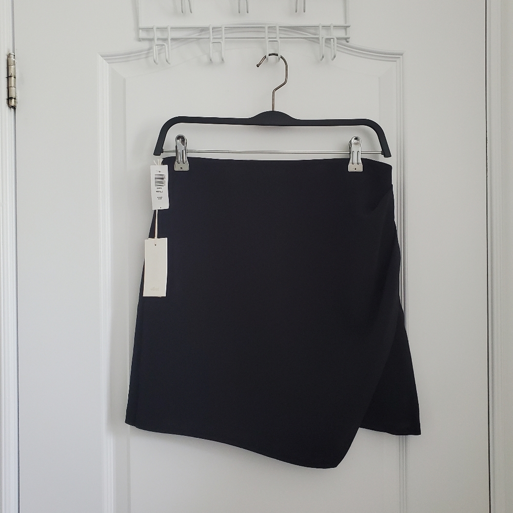 COPY - BNWT Aritzia Wilfred Esteli Skirt